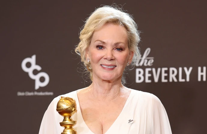 Jean Smart with her Golden Globe Award