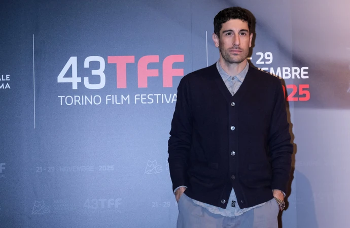 Jason Biggs had to discuss American Pie with his son