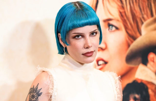 Halsey called out Tumblr for the snub