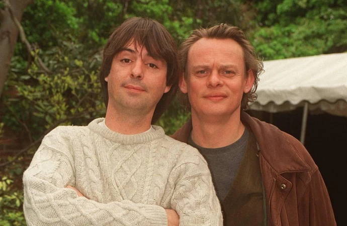 Men Behaving Badly creator Simon Nye is refusing to tone down the crude humour as he brings the hit 1990s sitcom to the stage