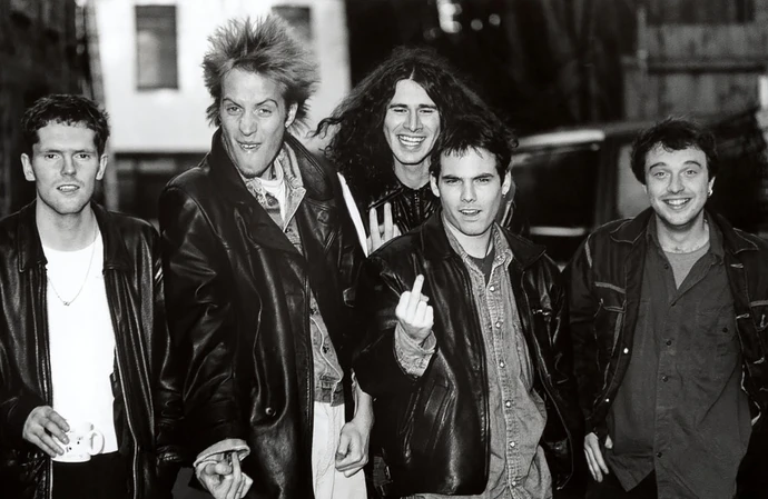 Super Furry Animals with Rhys Ifans