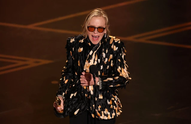 Amy Madigan won her first Oscar