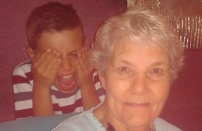 Bradley Riches and his grandmother / © Instagram