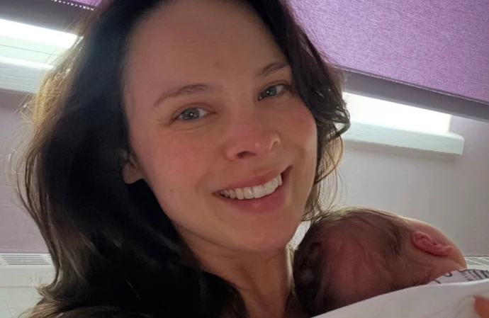 Jessamy Stoddart and her baby / © Instagram