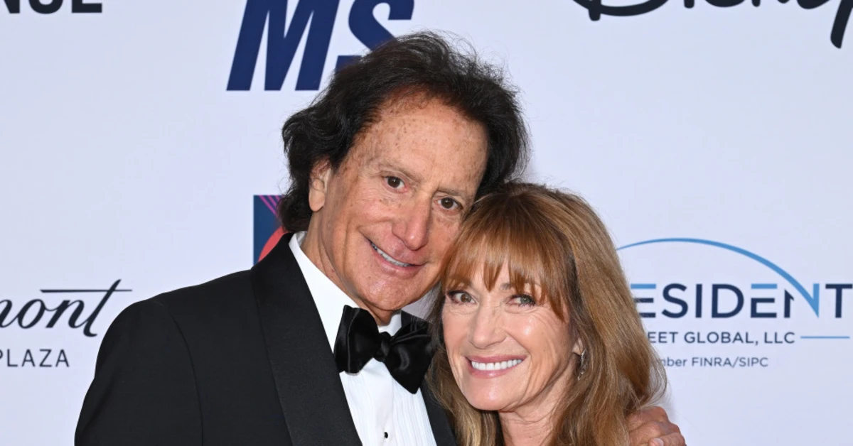 Cincin Berlian di Jari Manis: Jane Seymour Kembali ke Pelaminan?