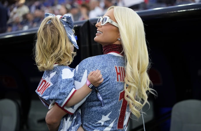 Paris Hilton