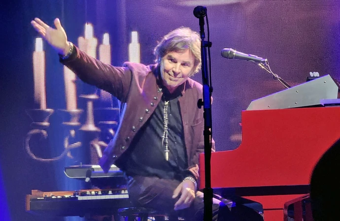 Jonathan Cain doesn't agree with musicians lecturing fans on politics