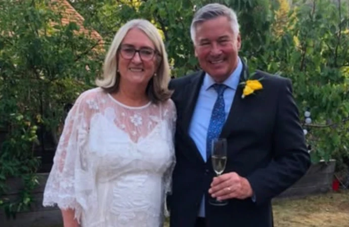 Baroness Jacqui Smith and Professor Graham Timmins / © Instagram