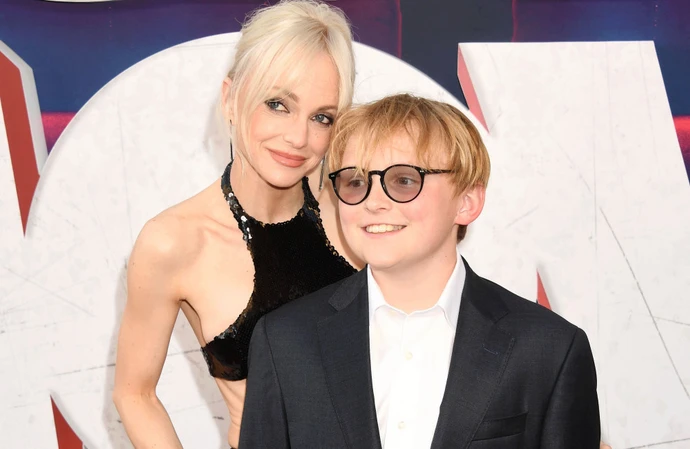 Scary Movie's Anna Faris and her son Jack Pratt
