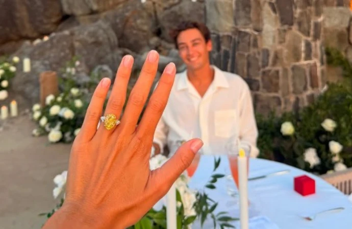 George Russell and Carmen Montero Mundt announcing their engagement