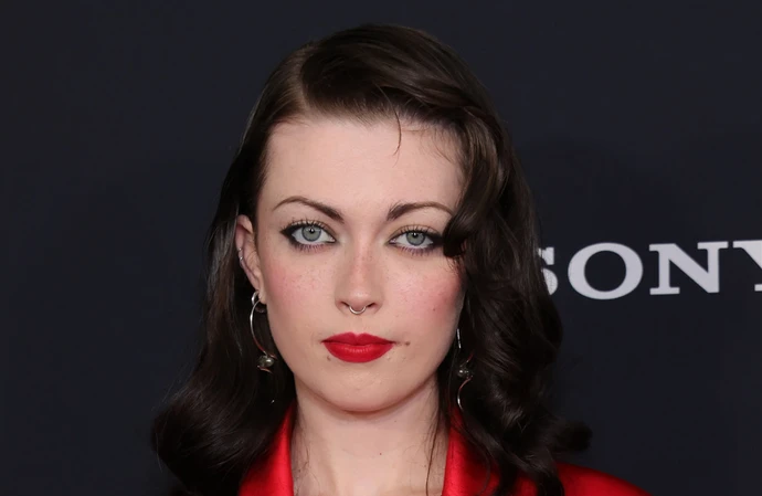 Violet Grohl has lost her voice just days before she's due to make her Reading and Leeds debut
