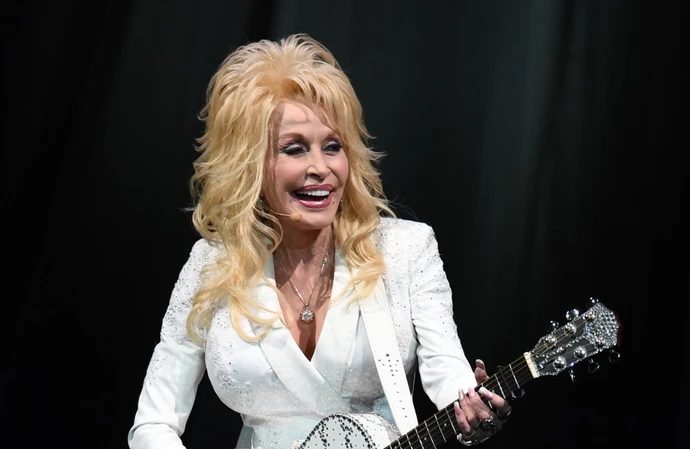 Charity Queen Dolly Parton