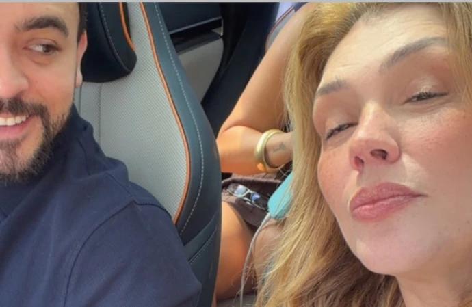 Simony diz que prefere viver novo amor no 'off' - Instagram