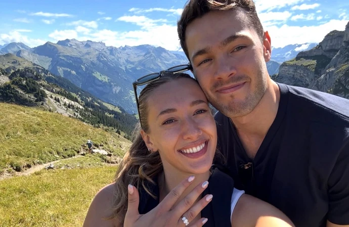Race Across the World's Lizzie Slater is engaged to Ferg Taylor / © Instagram