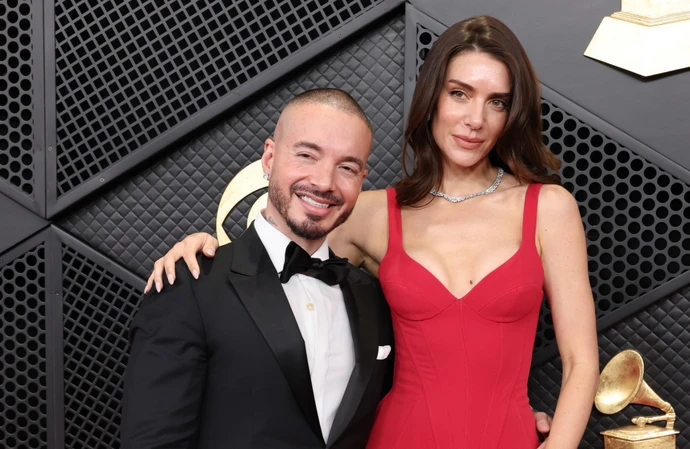 J. Balvin and Valentina Ferrer have split