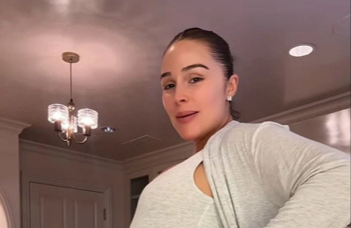 Olivia Culpo ignores 'noise' surrounding pregnancy weight gain