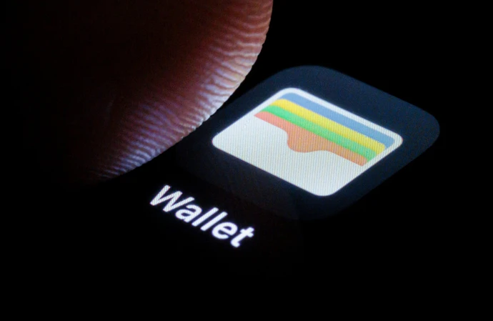 The UK's competition watchdog wants Apple to open contactless payment tech to rival developers
