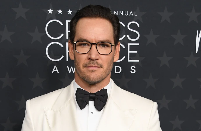 Mark-Paul Gosselaar doesn't push for romantic roles
